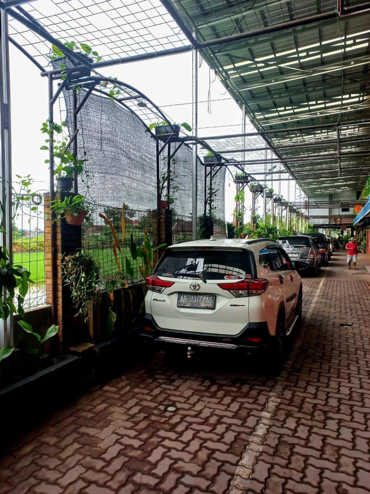 Hotel Omah Cepit Bagian luar foto