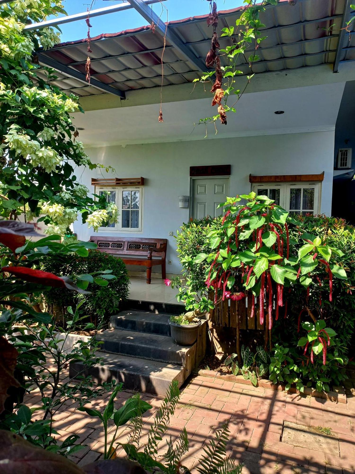Hotel Omah Cepit Bagian luar foto